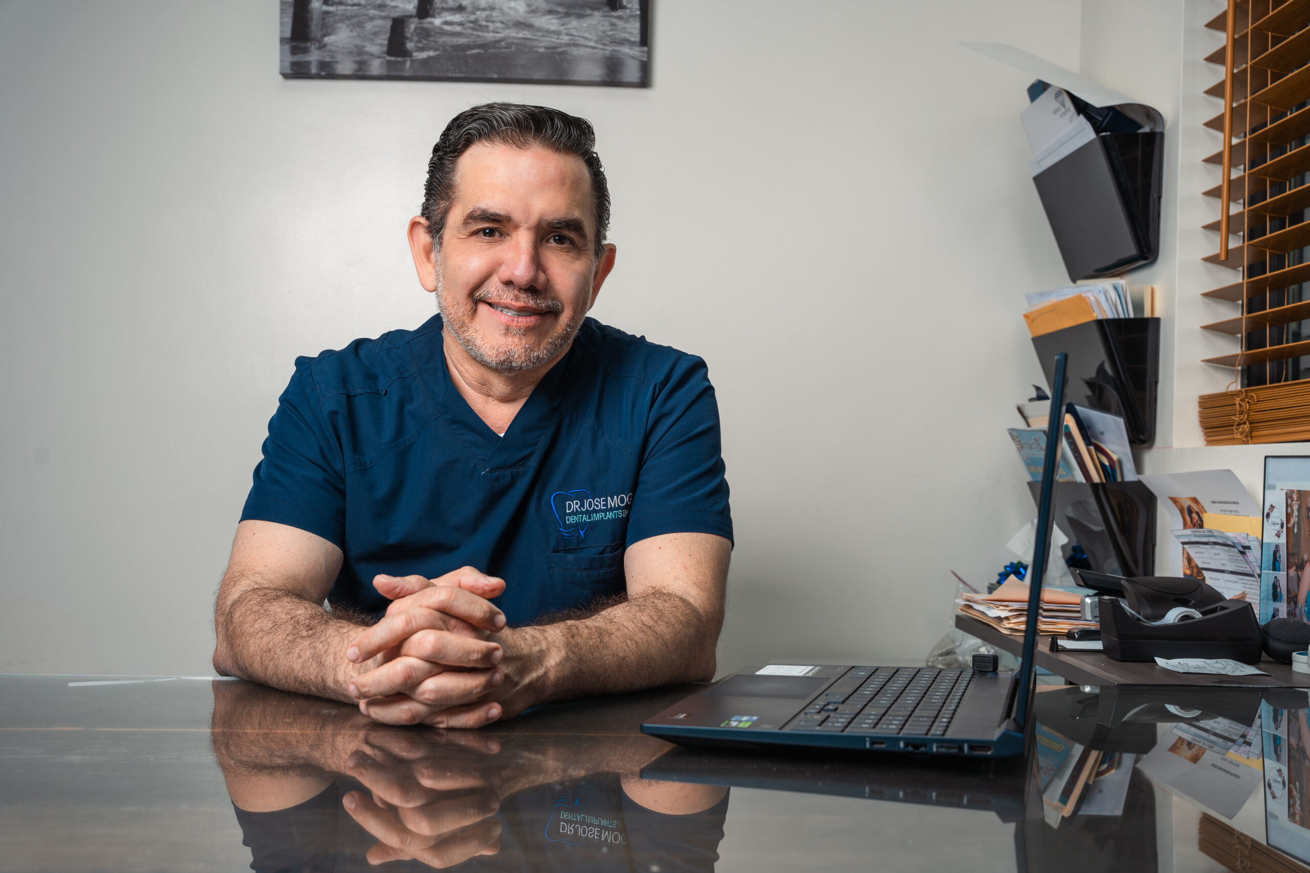 The Importance of a Healthy Smile for Self-Esteem: The Human Impact of Dr. José Moguel and His Innovative Technique
