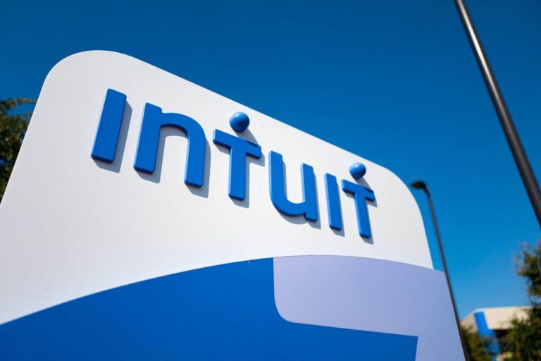 Intuit Cuts 3,000 Jobs as It Restructures Around AI and Faster Growth