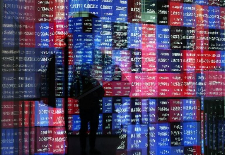 Oil Calms Inflation Fears, but Tech Jitters Keep Global Markets on Edge